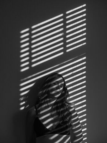 Troian Bellisario