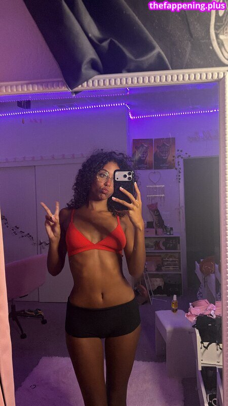https: / ttahlula Foto OnlyFans Desnuda #177