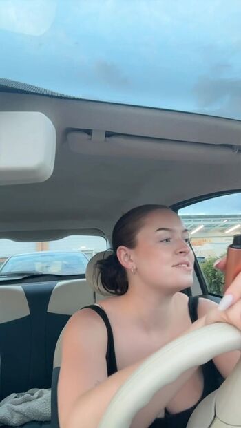 Ttayallyles [Nudes]