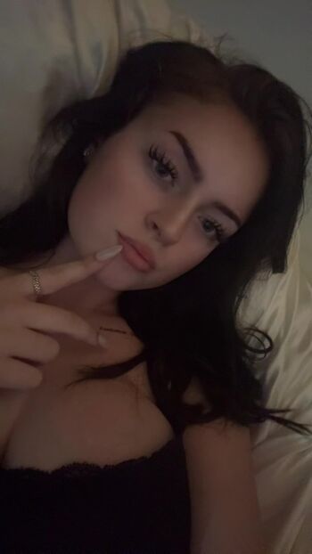 Ttayallyles [Nudes]