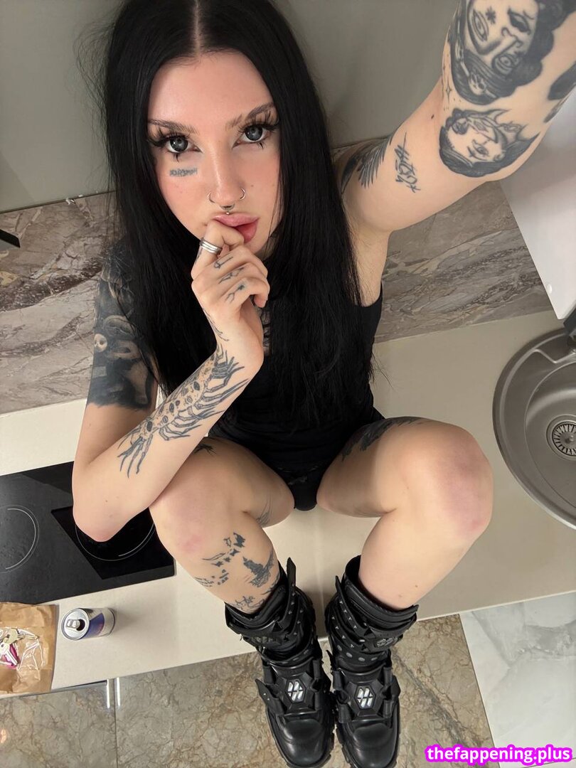 katienoir / ttayallyles Nude OnlyFans Photo #2