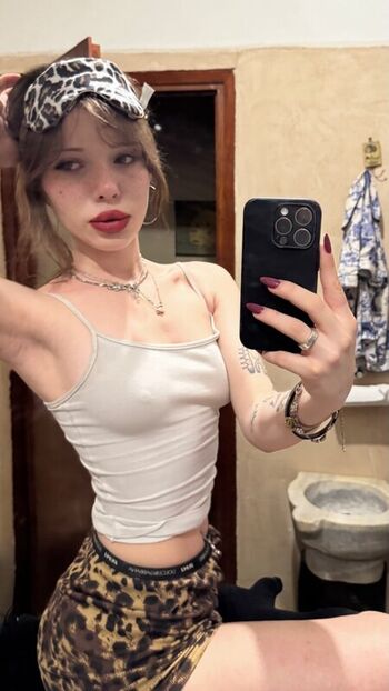 Leaked Turkish girls page private photo viral onlyfans