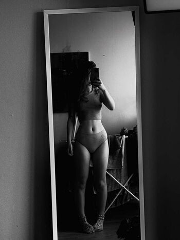 Leaked Tvoya van page private photo viral onlyfans