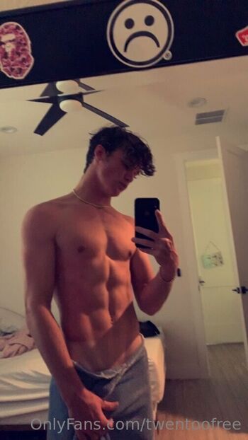 Leaked Twentoofree private photo viral onlyfans