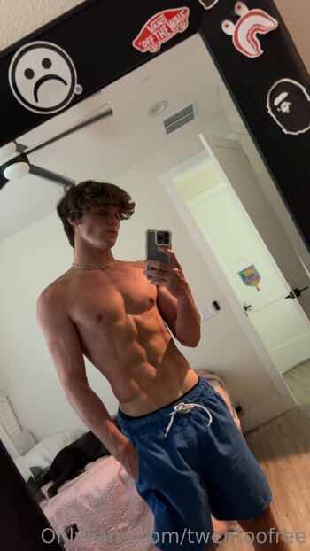 Leaked Twentoofree private photo viral onlyfans