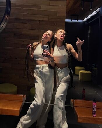 Leaked Twins s k page private photo viral onlyfans