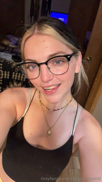 Leaked Twodollarpistol private photo viral onlyfans