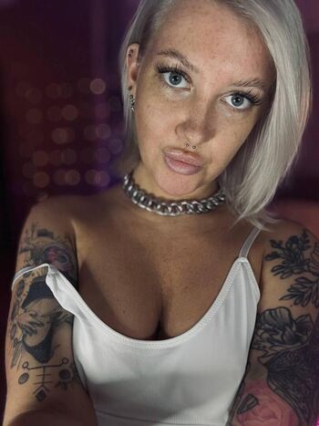tykioty_miley