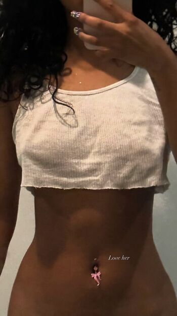 Leaked Lola bredly/ private photo viral onlyfans