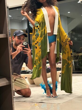Leaked Amalia davis / private photo viral onlyfans