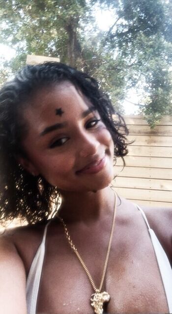 Leaked Tyla page private photo viral onlyfans
