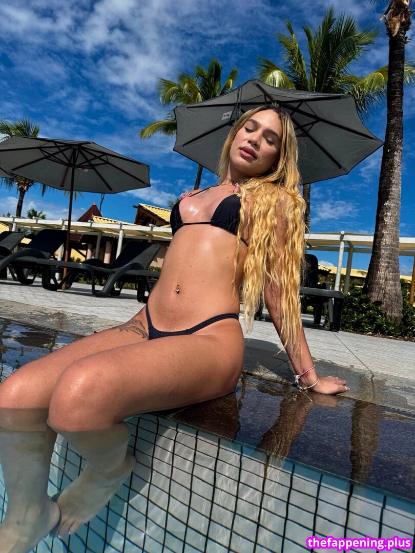 u Meztelen OnlyFans Fotó #10