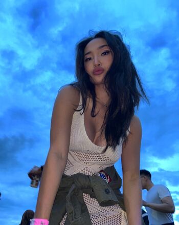 Leaked Udwalsureeen private photo viral onlyfans