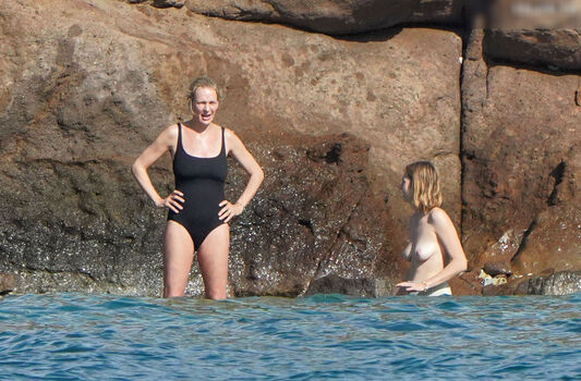 Leaked Uma thurman private photo viral onlyfans