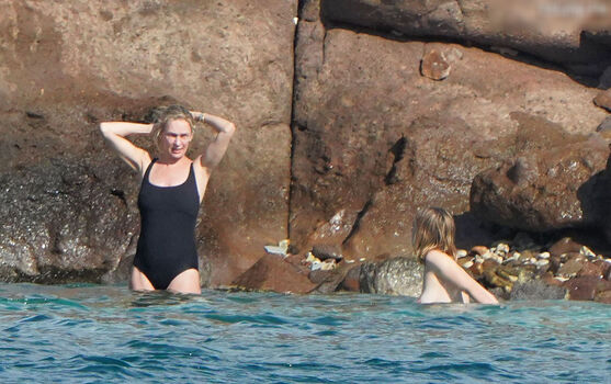 Leaked Uma thurman private photo viral onlyfans