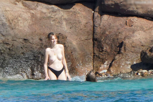 Leaked Uma thurman private photo viral onlyfans