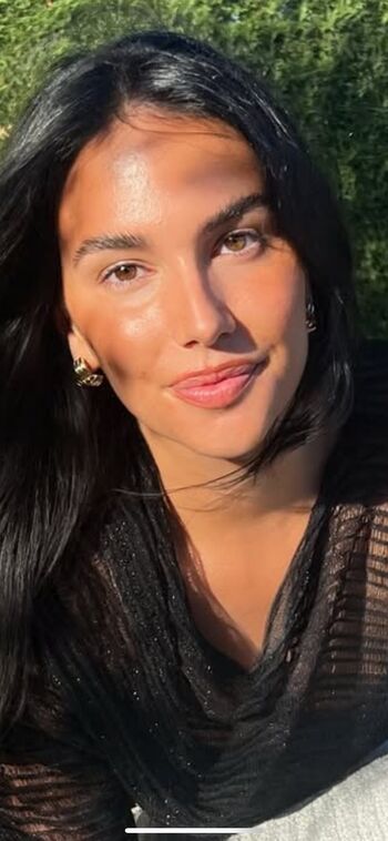 Leaked Une petitebbrune private photo viral onlyfans
