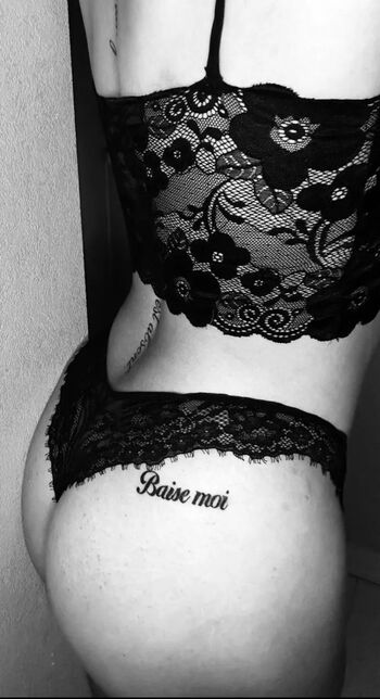 Unecoquine