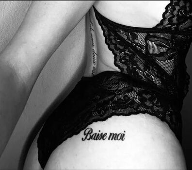Unecoquine