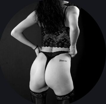 Unecoquine