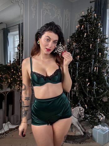 Leaked Unrealspicegirl private photo viral onlyfans