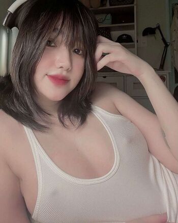 Leaked Ununneee private photo viral onlyfans