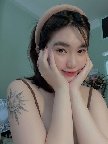 Leaked Ununneee private photo viral onlyfans