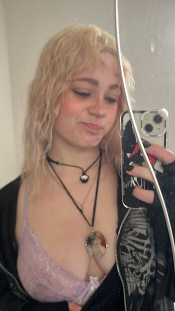 Leaked Urspkygirl private photo viral onlyfans