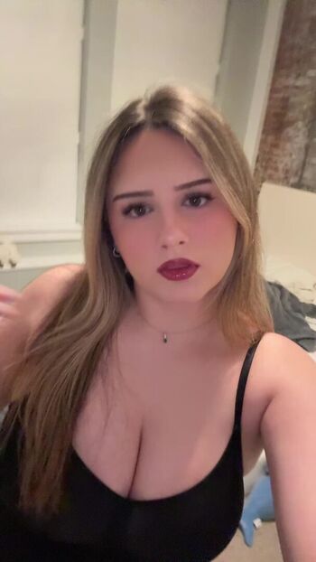 Leaked User private photo viral onlyfans