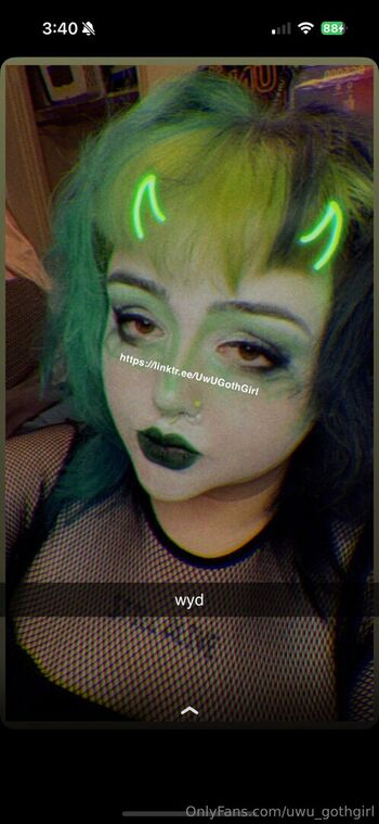 uwu_gothgirl