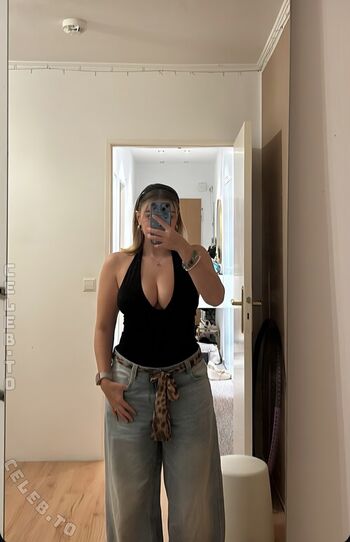 Leaked V d s olivia private photo viral onlyfans