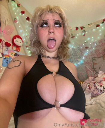 Leaked Vltil page private photo viral onlyfans