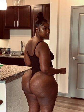 Leaked Valbabyyy private photo viral onlyfans