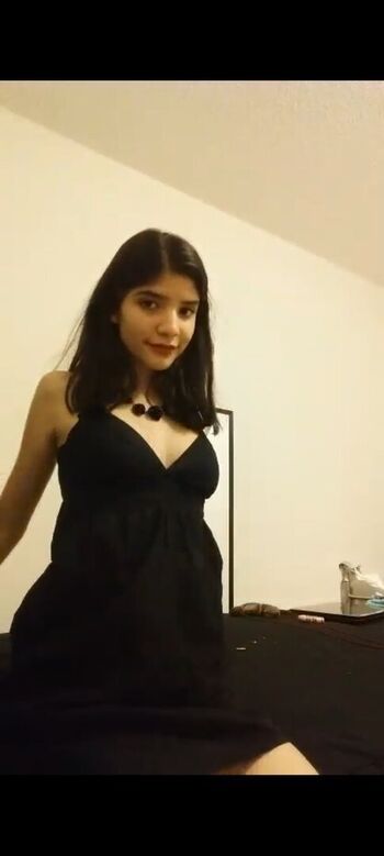 Leaked Valecast private photo viral onlyfans