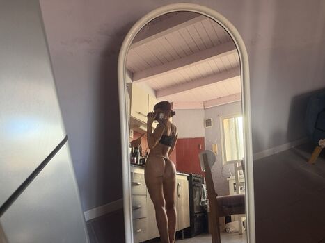 Leaked Valen pinto private photo viral onlyfans