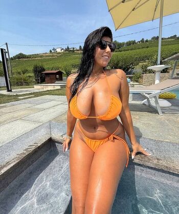 Leaked Valentina de nucci private photo viral onlyfans