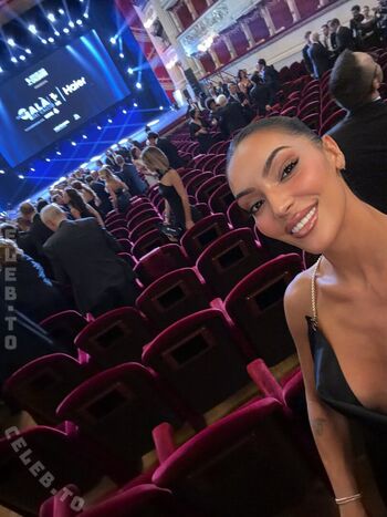 Leaked Valentina maceri private photo viral onlyfans