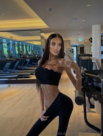 Leaked Valentina melis private photo viral onlyfans
