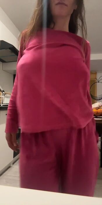 Leaked Valentina soimaru private photo viral onlyfans