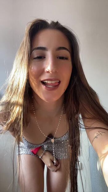 Leaked Valentina toro meneses page private photo viral onlyfans