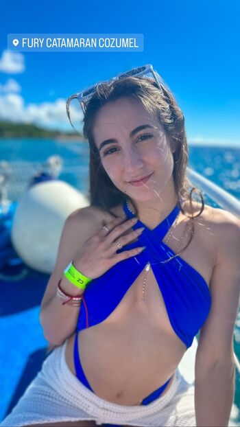 Leaked Valentina toro meneses page private photo viral onlyfans