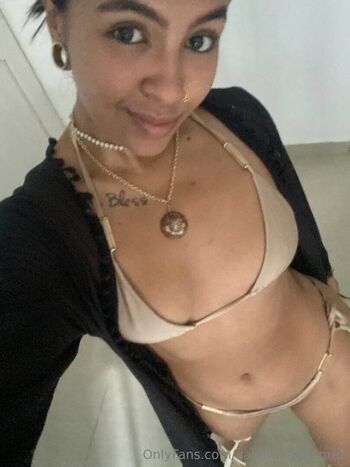 Leaked Valentinaggomez private photo viral onlyfans