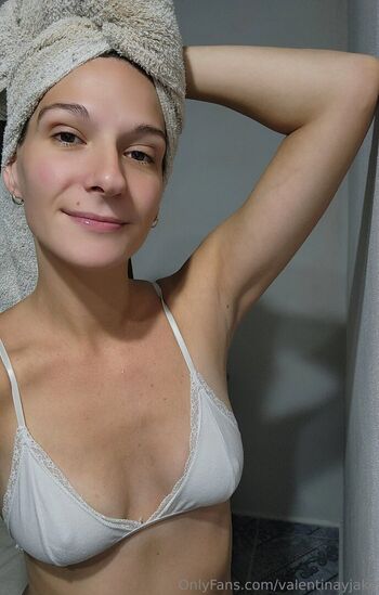 Leaked Valentinayjake private photo viral onlyfans
