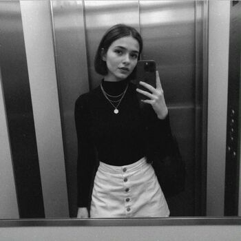 Leaked Valeria flores private photo viral onlyfans