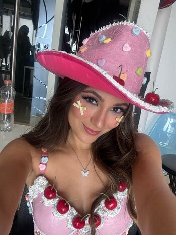 Leaked Valeria villalobos private photo viral onlyfans