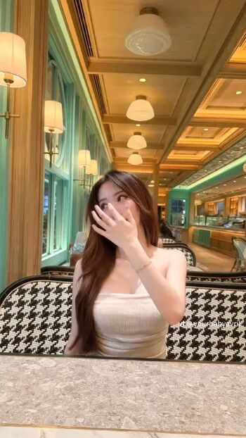 Leaked Valerie avril private photo viral onlyfans