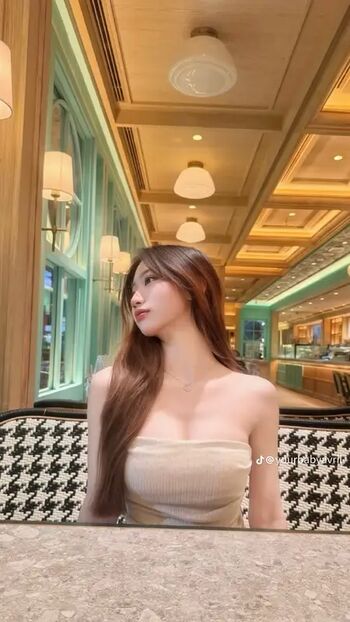 Leaked Valerie avril private photo viral onlyfans