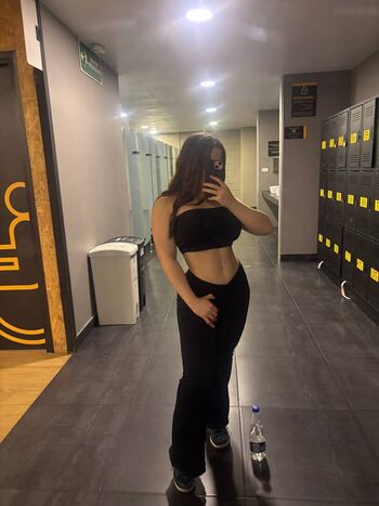 Leaked Valerie page private photo viral onlyfans