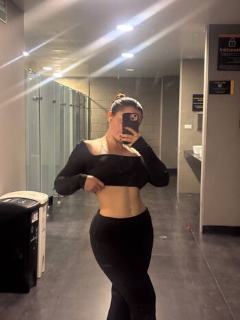 Leaked Valerie page private photo viral onlyfans