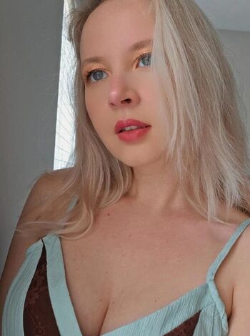 Valeriya ASMR